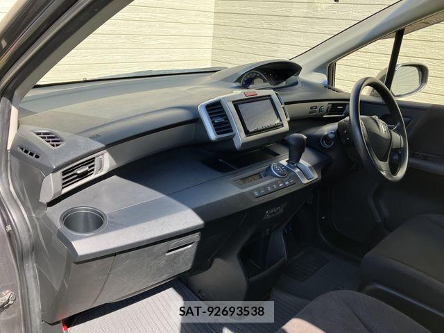 Honda FREED 2013-06 7961767-11