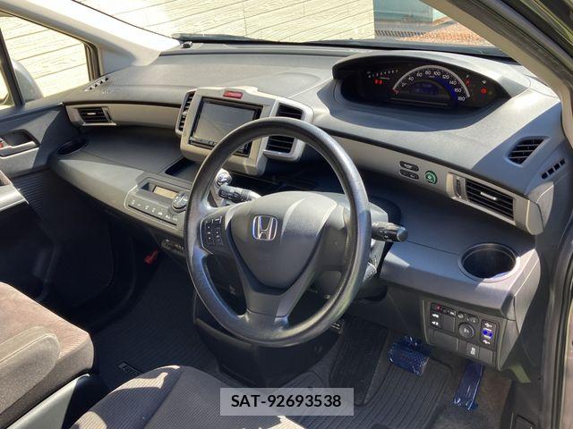 Honda FREED 2013-06 7961767-8