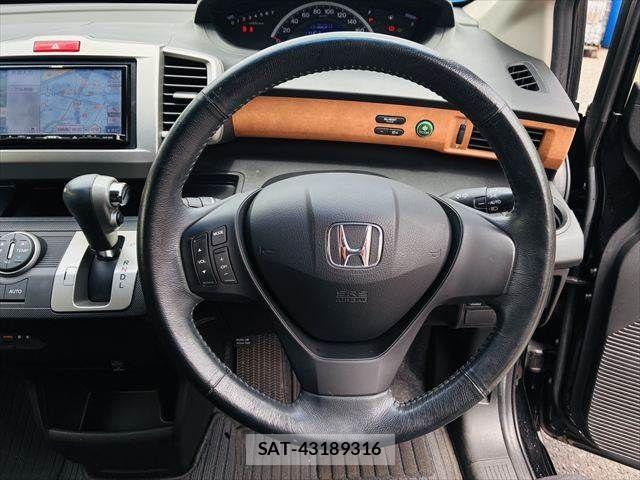 Honda FREED 2015-09 7961765-11