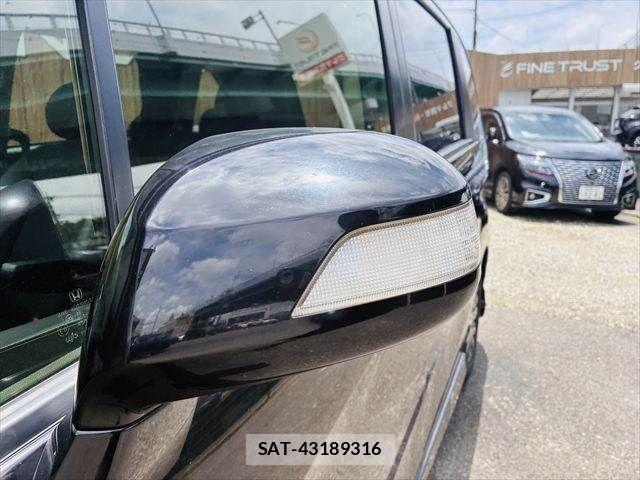 Honda FREED 2015-09 7961765-23