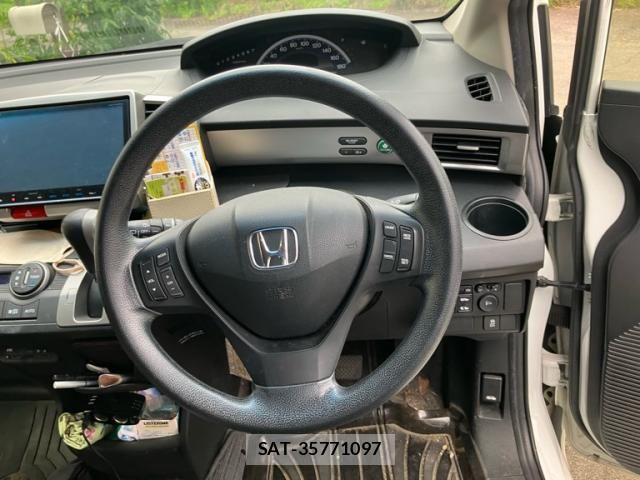 Honda FREED 2016-02 7961768-12