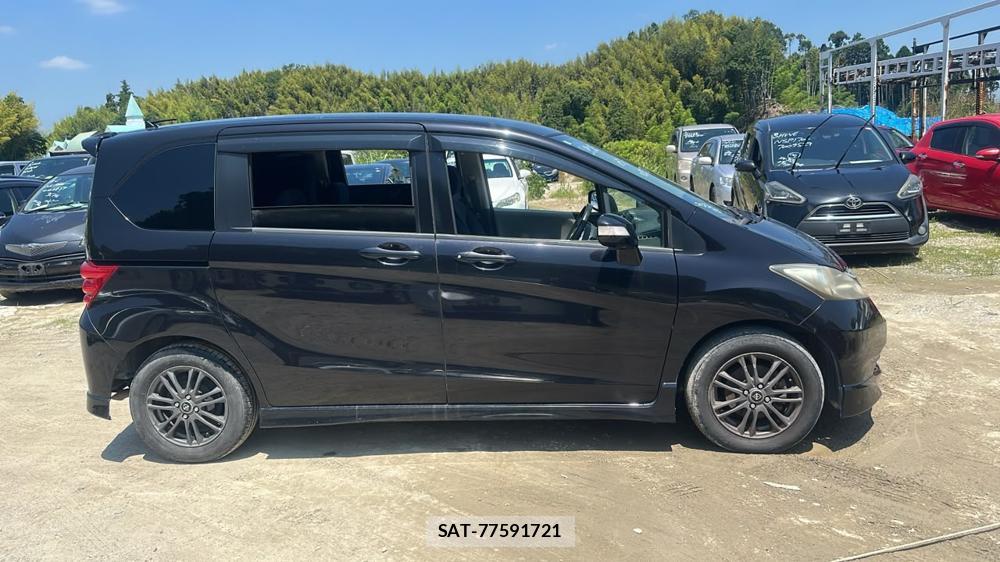Honda FREED 2008-09 7477072-5