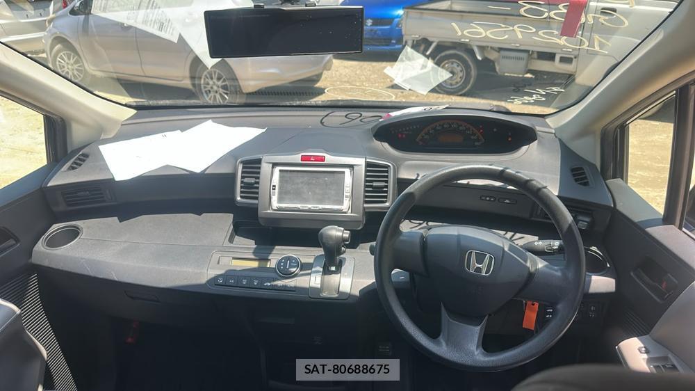 Honda FREED 2008-10 7610979-12