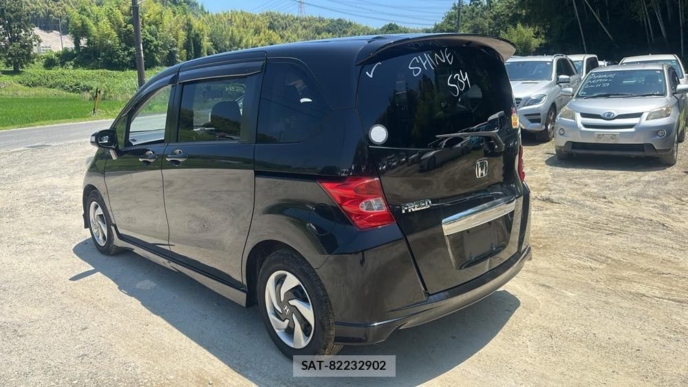 Honda FREED 2008-08 7356070-2