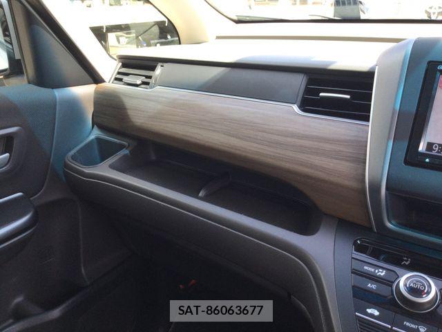 Honda FREED 2022-03 7961759-19