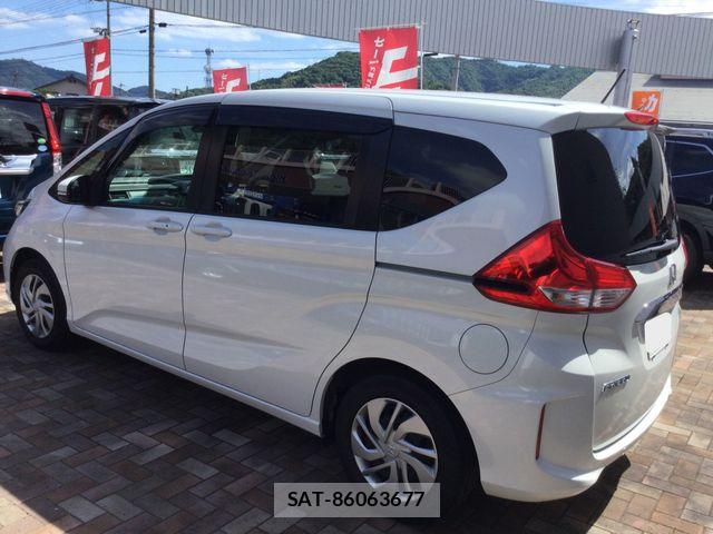 Honda FREED 2022-03 7961759-2