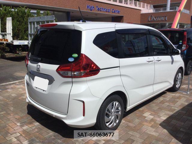 Honda FREED 2022-03 7961759-3