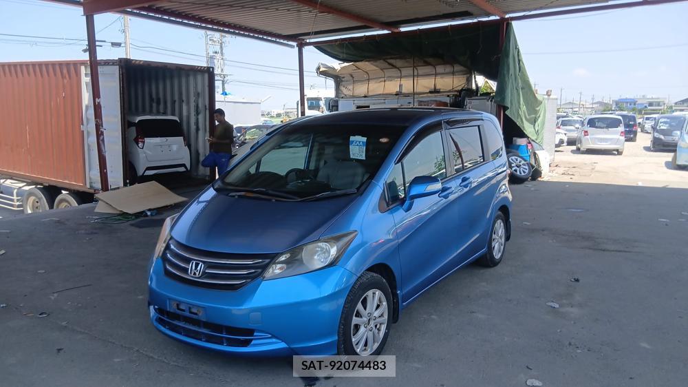 Honda FREED 2011 7490262-0