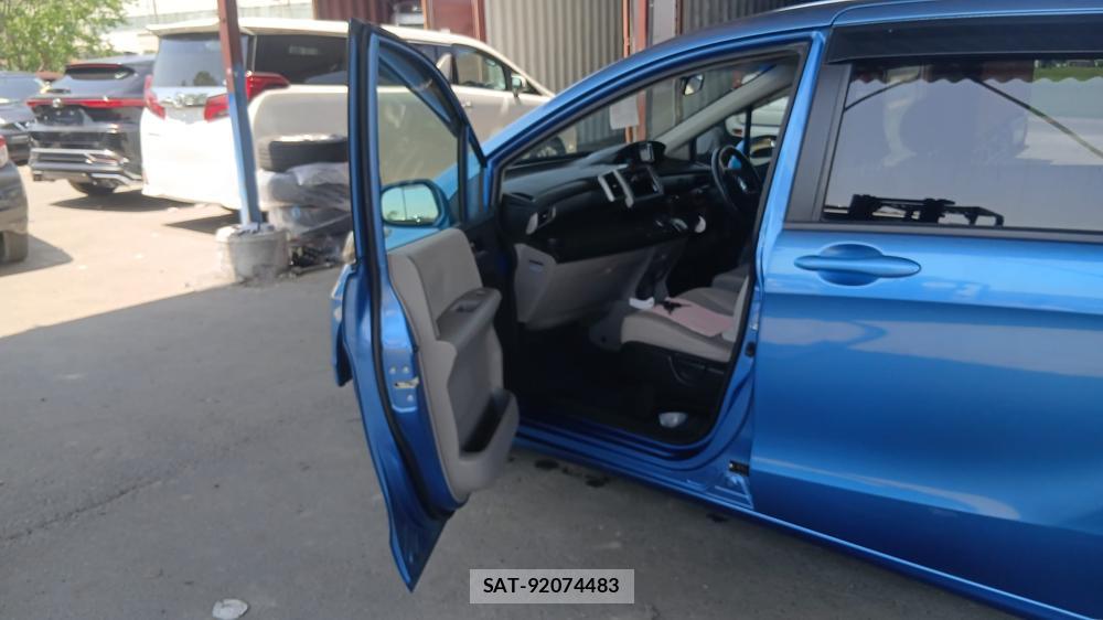 Honda FREED 2011 7490262-10