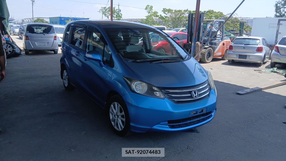 Honda FREED 2011 7490262-6