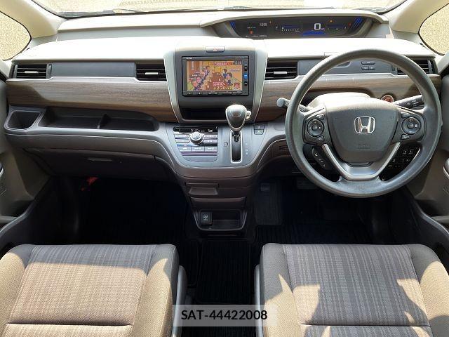 Honda FREED 2017-03 7979285-1