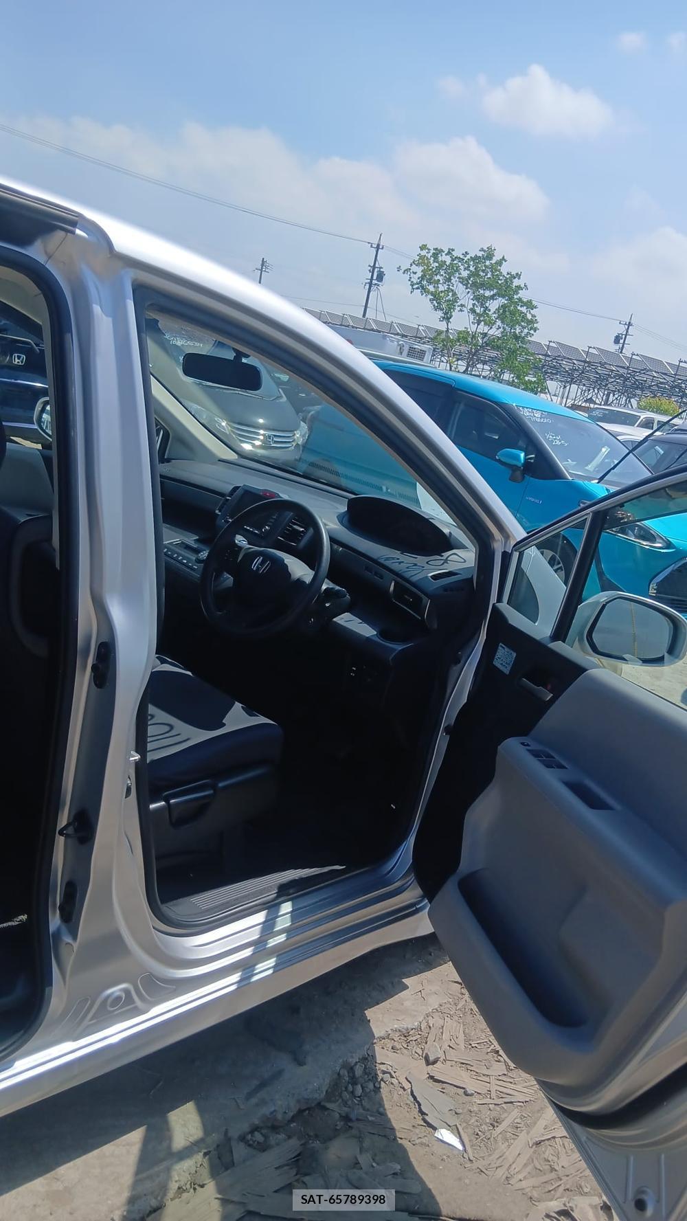 Honda FREED 2009-07 7653447-11