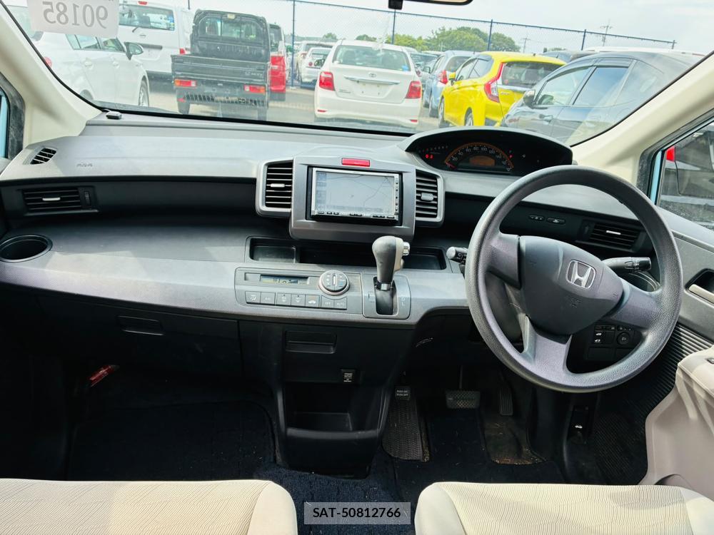 Honda FREED 2010-10 7918226-12