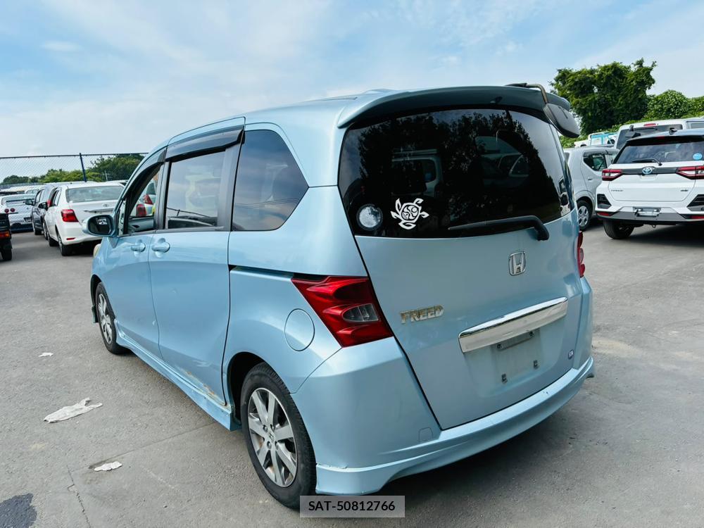 Honda FREED 2010-10 7918226-2