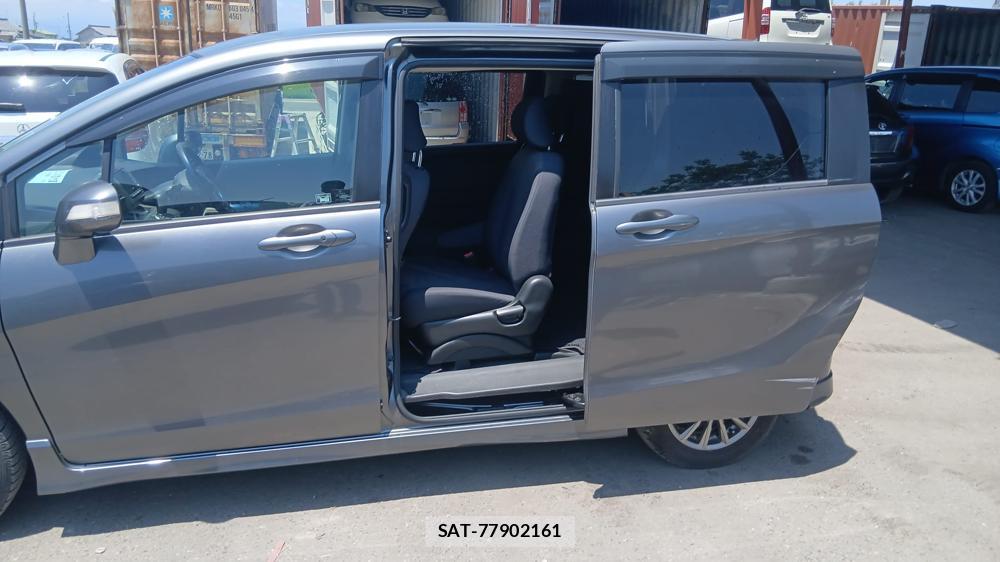 Honda FREED 2010-09 7497282-9