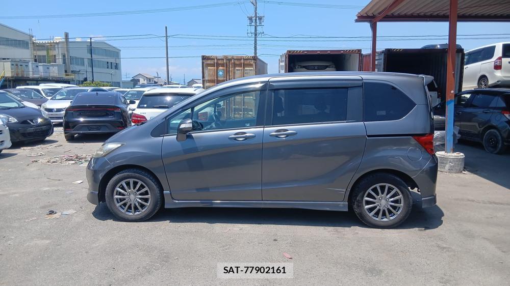 Honda FREED 2010-09 7497282-1