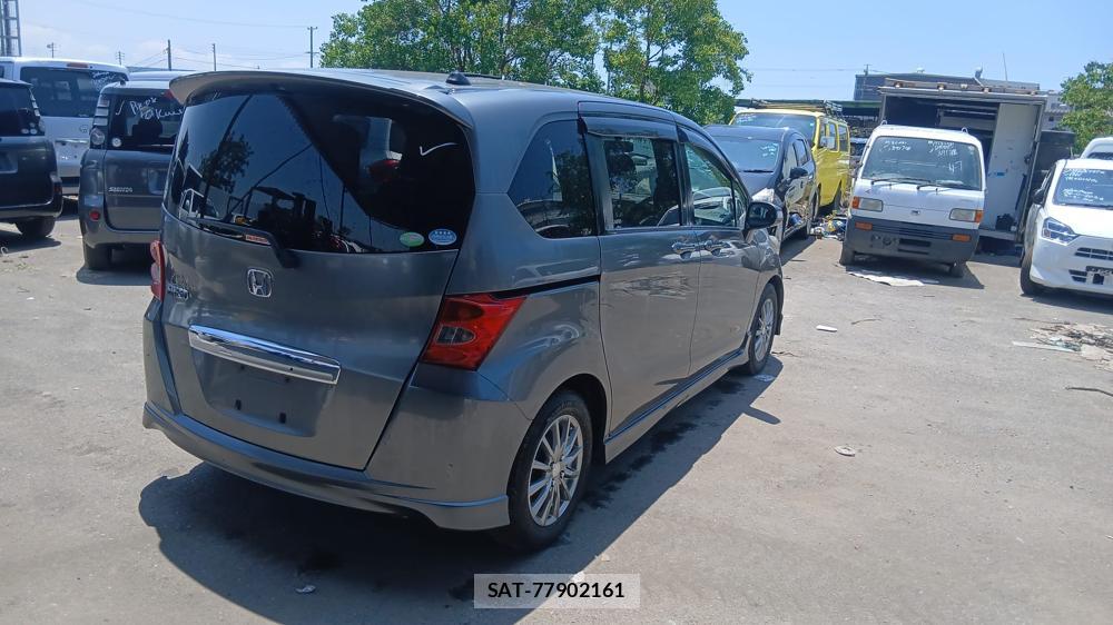 Honda FREED 2010-09 7497282-4