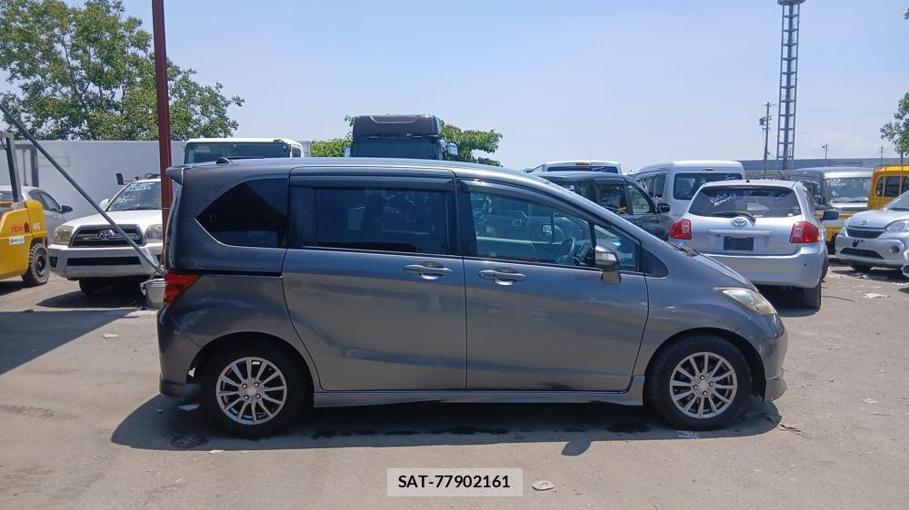 Honda FREED 2010-09 7497282-5