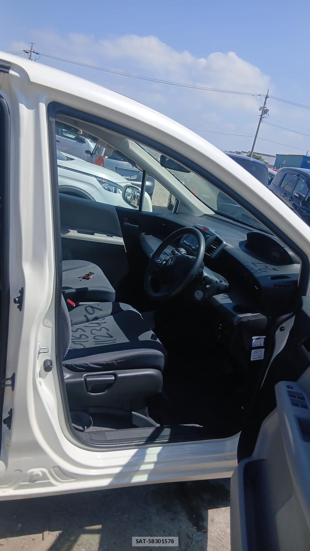 Honda FREED 2009-09 7537887-11