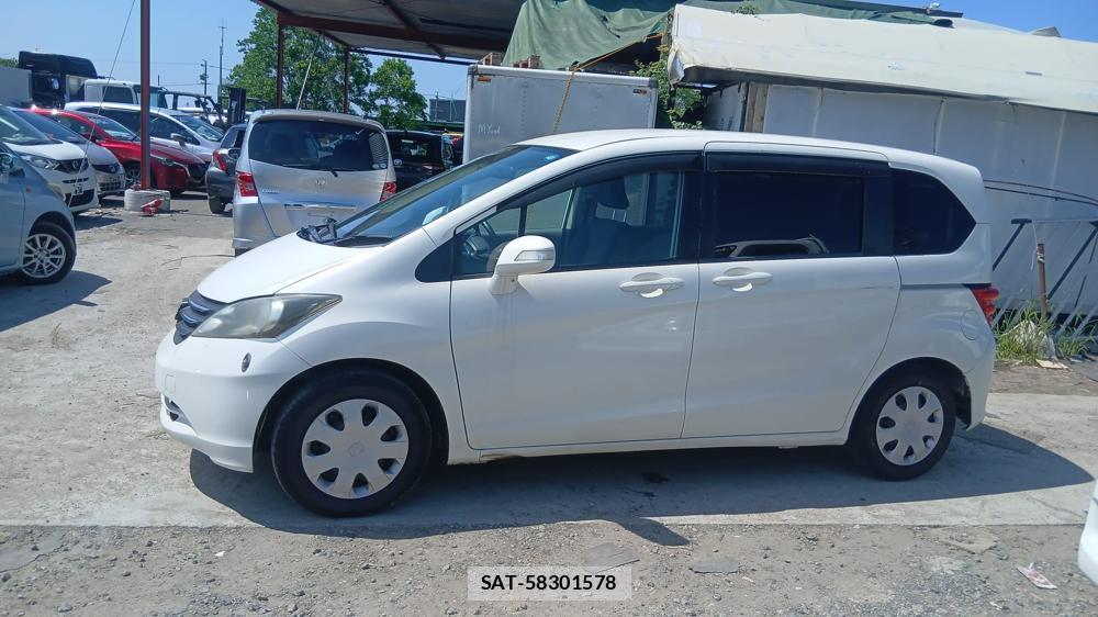 Honda FREED 2009-09 7537887-1