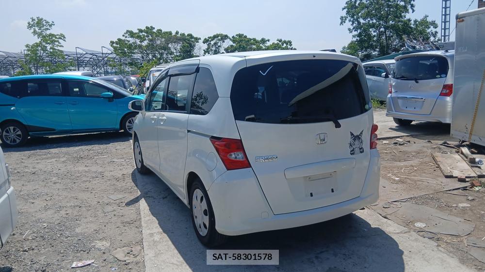 Honda FREED 2009-09 7537887-2