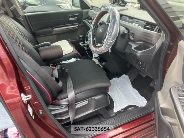 Honda FREED 2017-07 8035673-3