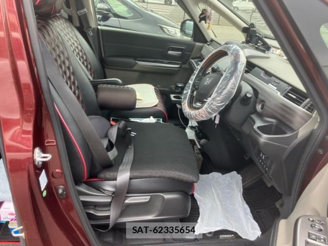 Honda FREED 2017-07 8035673-4