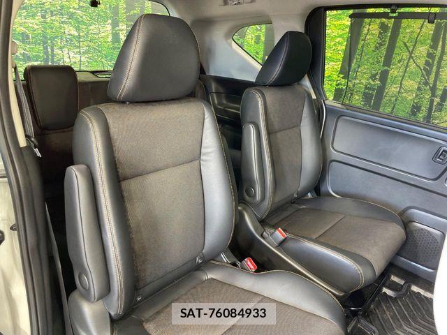 Honda FREED 2023-08 8035670-8