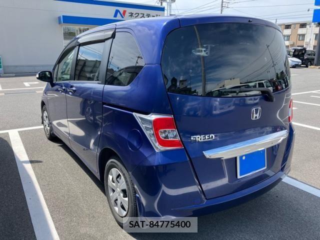 Honda FREED 2016-02 8035678-2