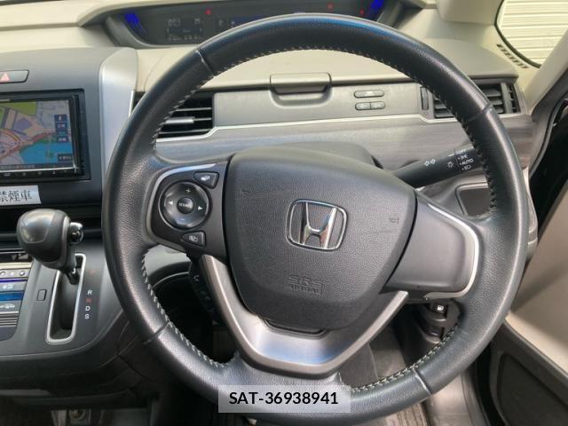 Honda FREED 2018-01 8035675-11