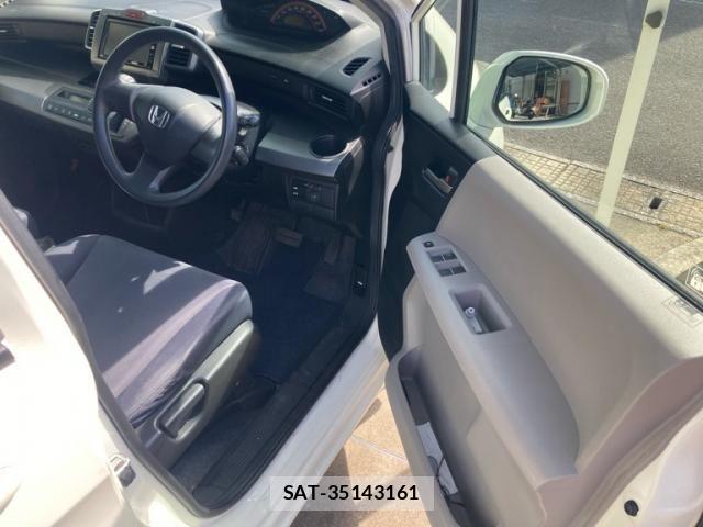 Honda FREED 2009-10 8035683-14