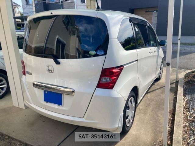 Honda FREED 2009-10 8035683-5