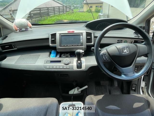 Honda FREED 2014-09 8073832-14