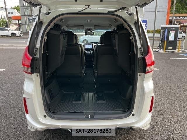 Honda FREED 2022-11 8073827-10