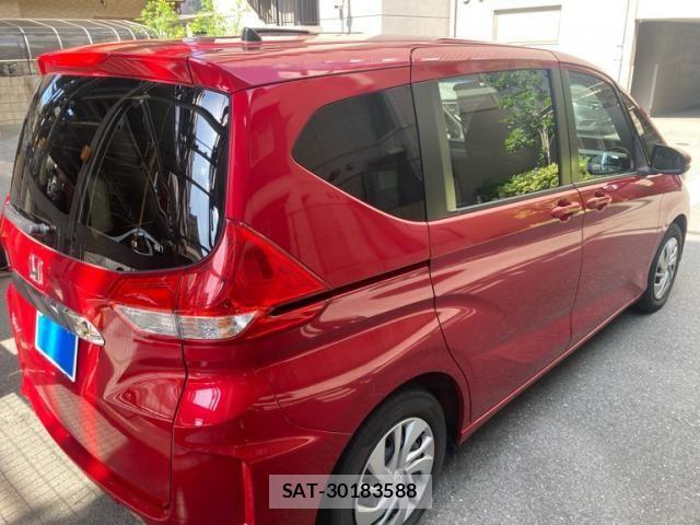 Honda FREED 2021-11 8073828-3