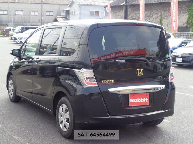 Honda FREED 2013-08 8099286-1