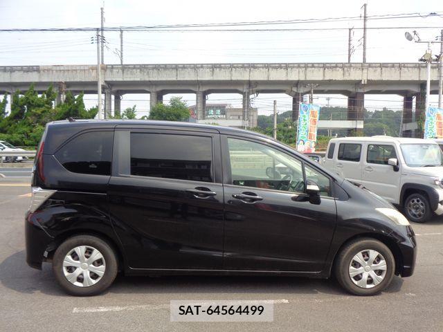 Honda FREED 2013-08 8099286-5