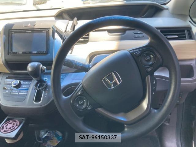 Honda FREED 2017-05 8099283-15