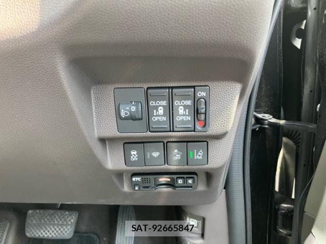 Honda FREED 2018-10 8099277-13