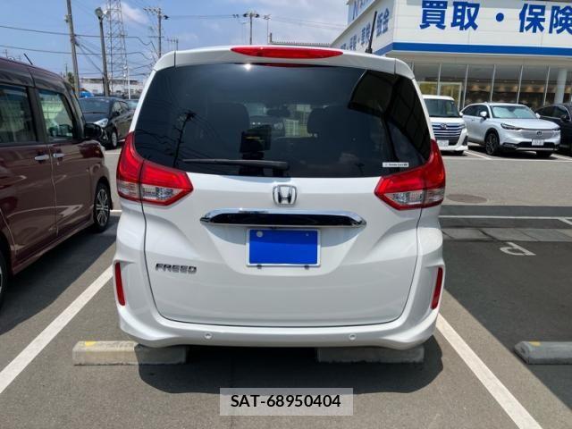 Honda FREED 2021-09 8099272-1