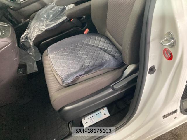 Honda FREED 2022-03 8099264-15