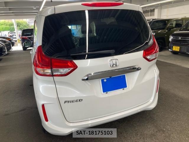 Honda FREED 2022-03 8099264-4