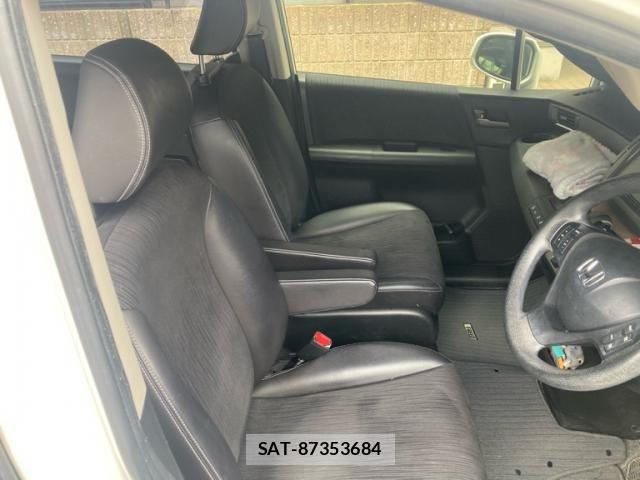 Honda FREED 2015-10 8099282-11