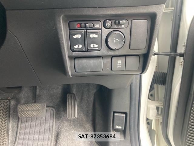 Honda FREED 2015-10 8099282-15