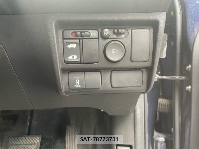 Honda FREED 2008-09 8099284-8
