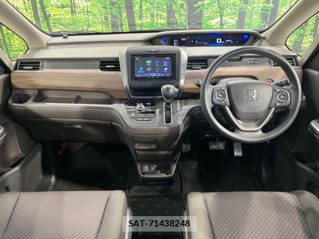 Honda FREED 2020-02 8099269-1