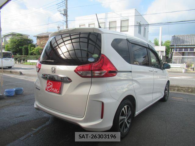 Honda FREED 2019-07 8099270-2