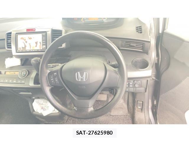Honda FREED 2008-10 8099292-9