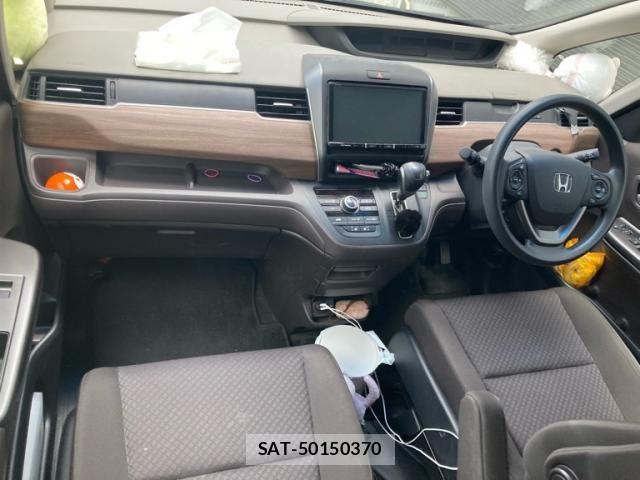 Honda FREED 2021-12 8099268-9