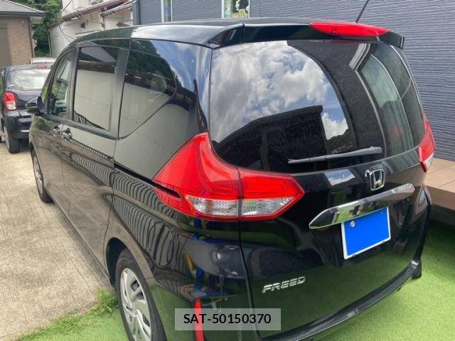 Honda FREED 2021-12 8099268-3